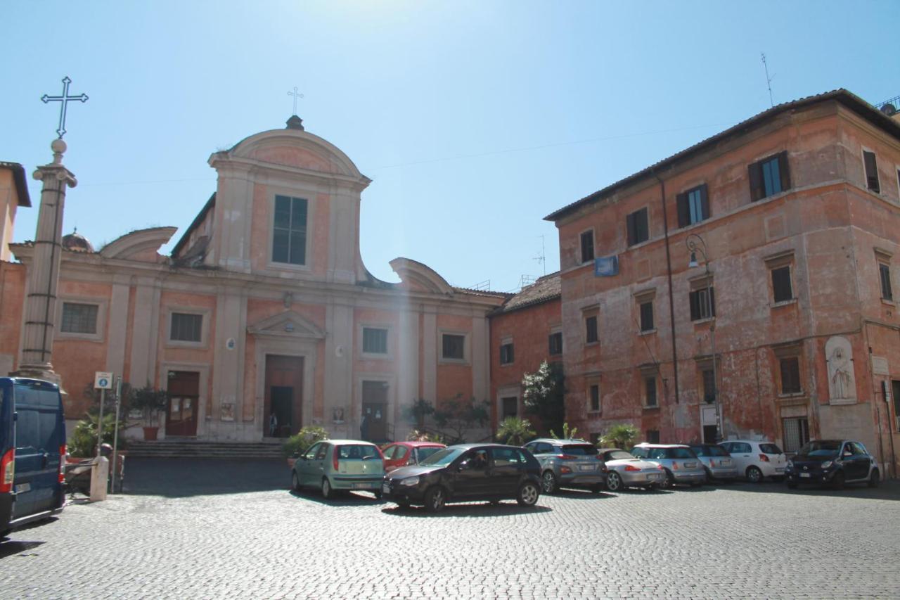 Ben'S Houses - Trastevere Apartment — Photos 1